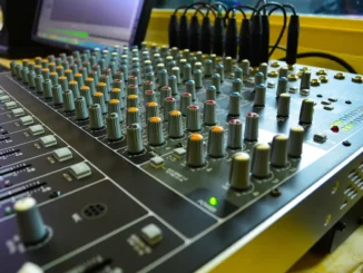 సినిమాల్లో సౌండ్ డిజైన్ మరియు ఆడియో క్వాలిటీ ప్రభావం